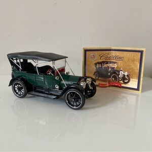 National Motor Museum 1913 Cadillac Touring 1:32 Die Cast Collectible Car READ.